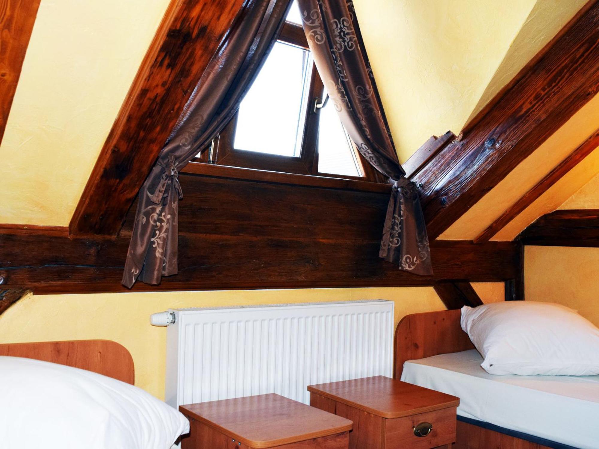 Hotel Jan Zgorzelec Rom bilde