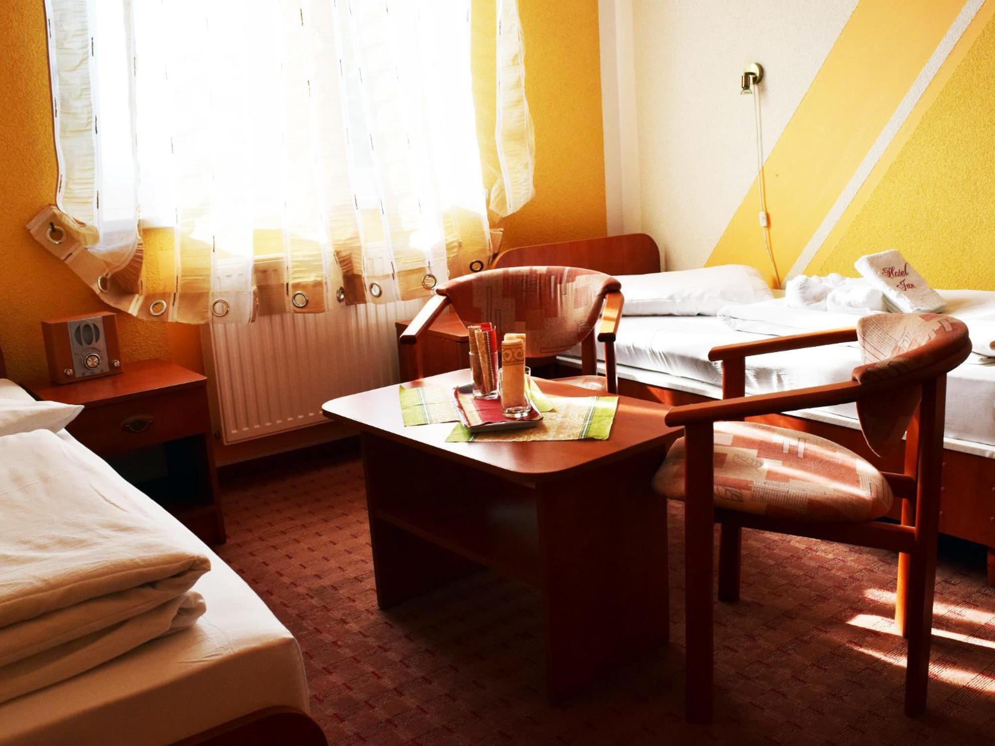 Hotel Jan Zgorzelec Rom bilde