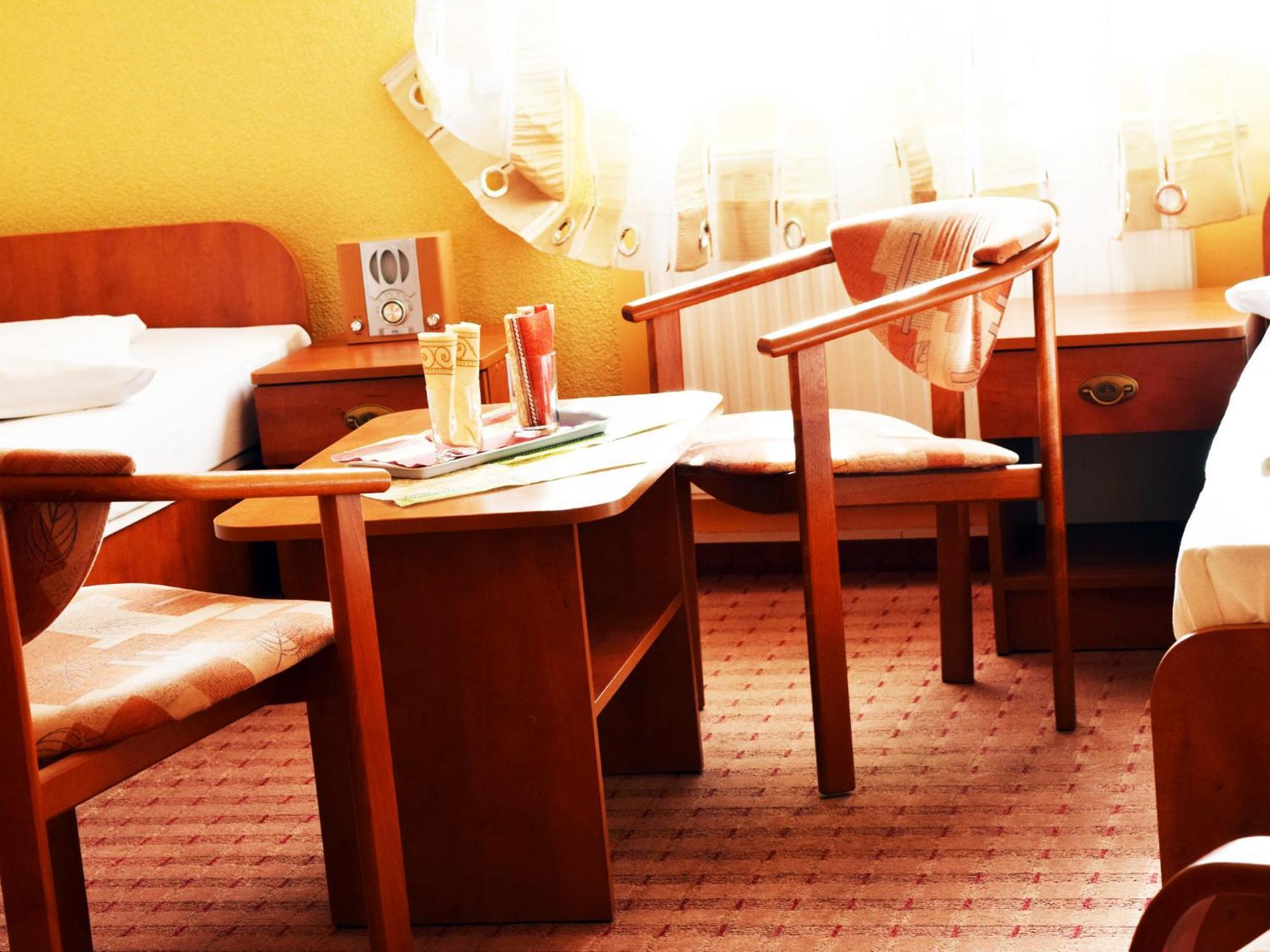 Hotel Jan Zgorzelec Rom bilde
