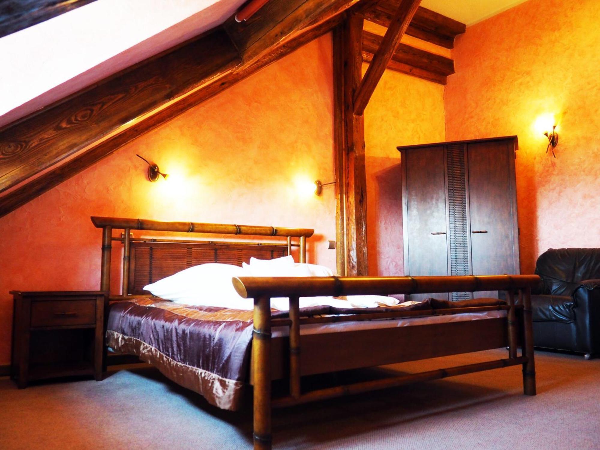 Hotel Jan Zgorzelec Rom bilde