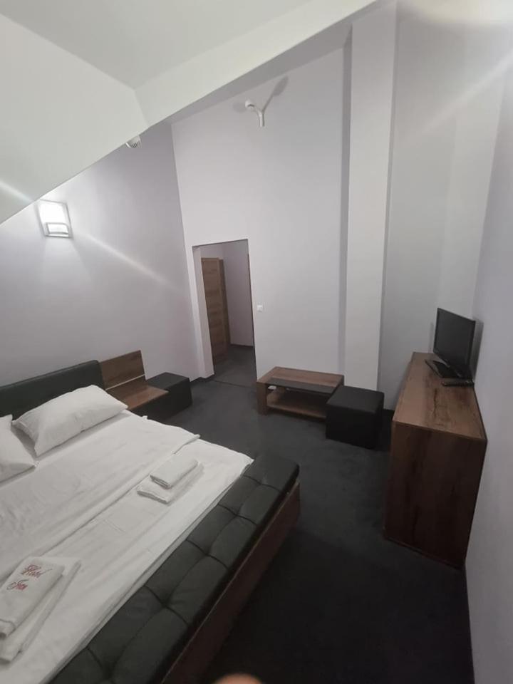 Hotel Jan Zgorzelec Eksteriør bilde