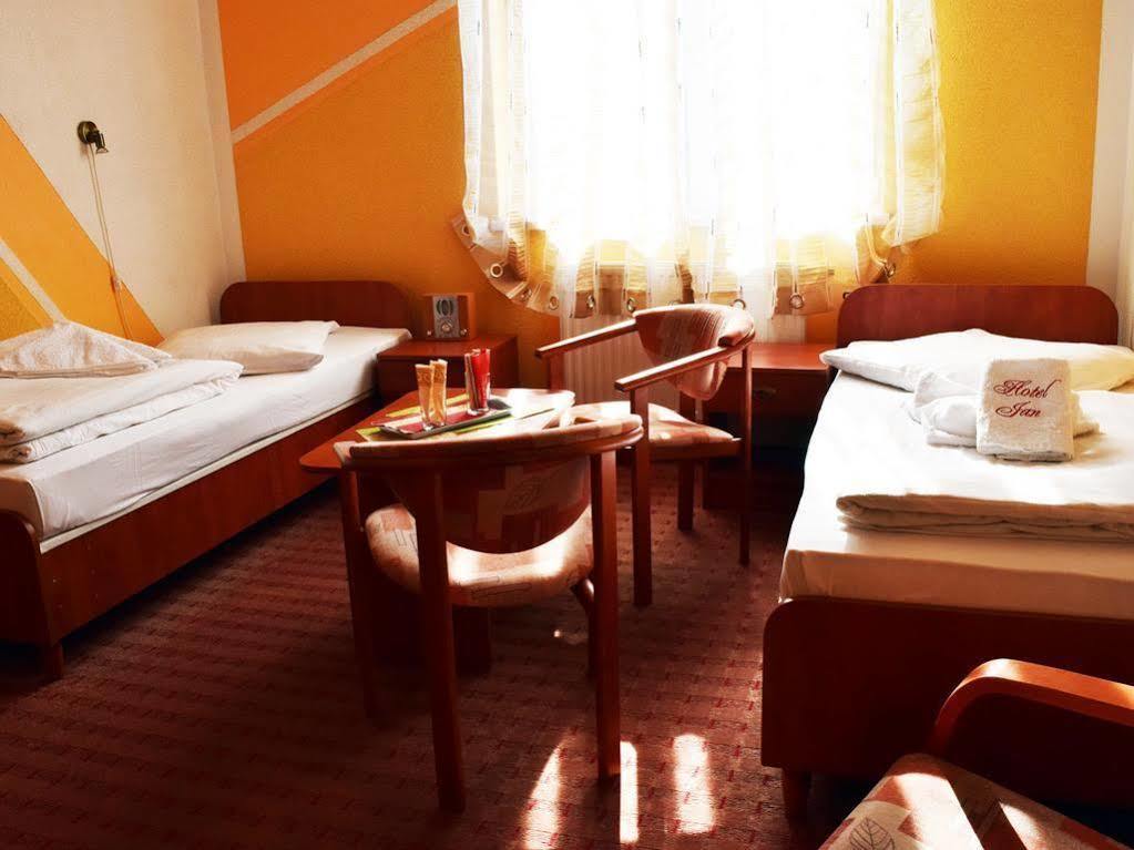 Hotel Jan Zgorzelec Eksteriør bilde